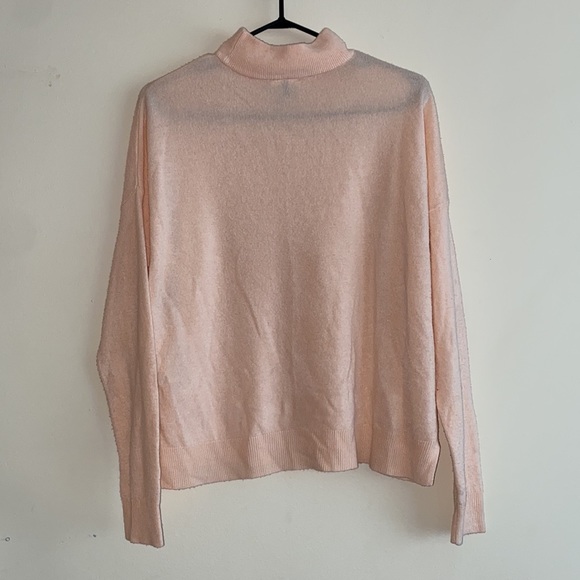 Noisy May Soft Pink Sweater Size Small - Picture 2 of 8